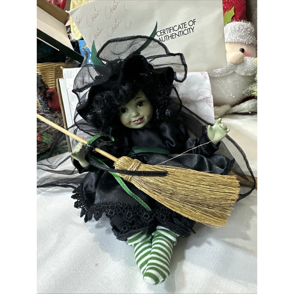 Marie Osmond Tiny Tot  Doll. The Wizard Of Oz Wicked Witch Of The West. 1shoe